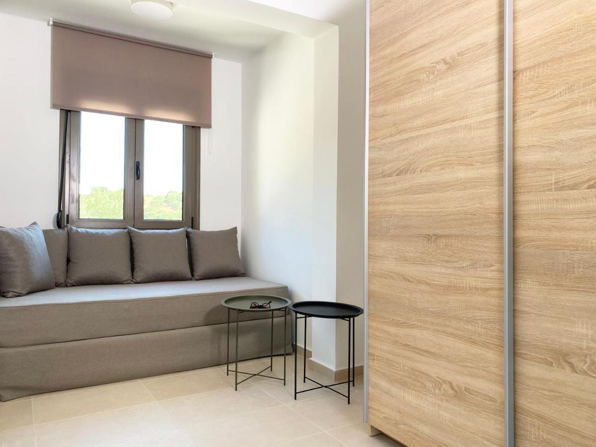 Niovi Villas ニキティ エクステリア 写真